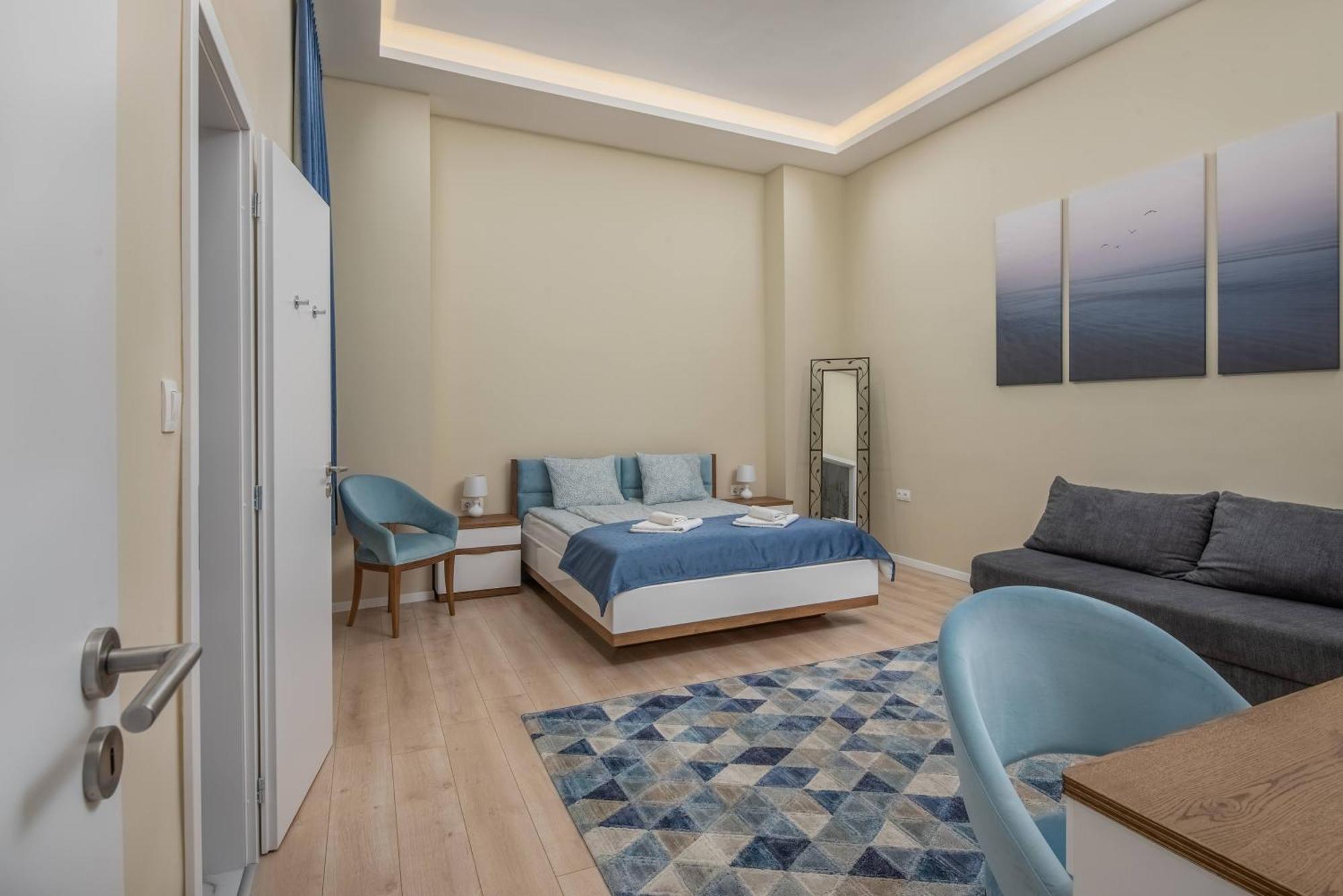 Apartment With 2 Bedrooms Near Gellert Thermal Bath Budapest Exterior photo